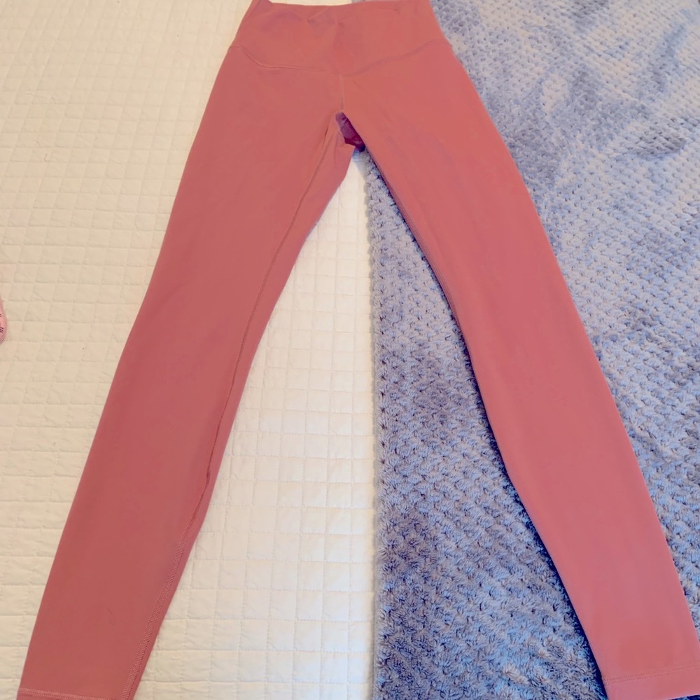 🍋Lululemon Wunder Under Luxtreme 28” leggings